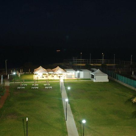 Penelope Beach Hotel Pernera Exterior foto